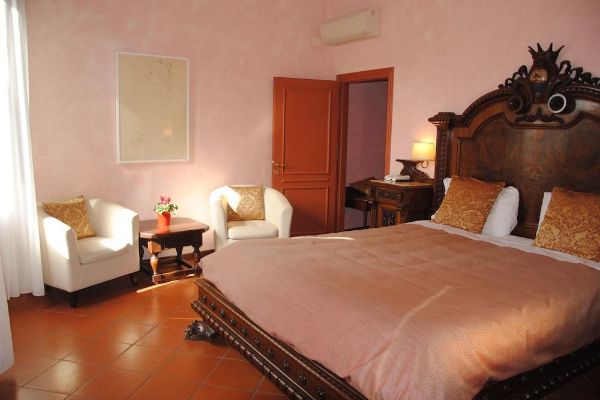 Hotel Leon Bianco (San Gimignano)
